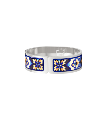 Clasp Bangle Regina