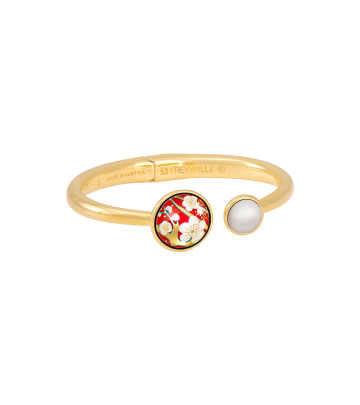 Spring Bracelet with Pearl