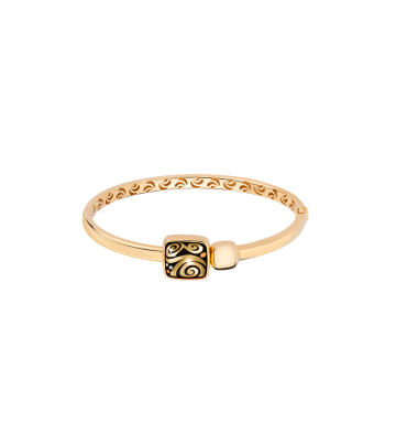 Golden Square Clasp Bracelet