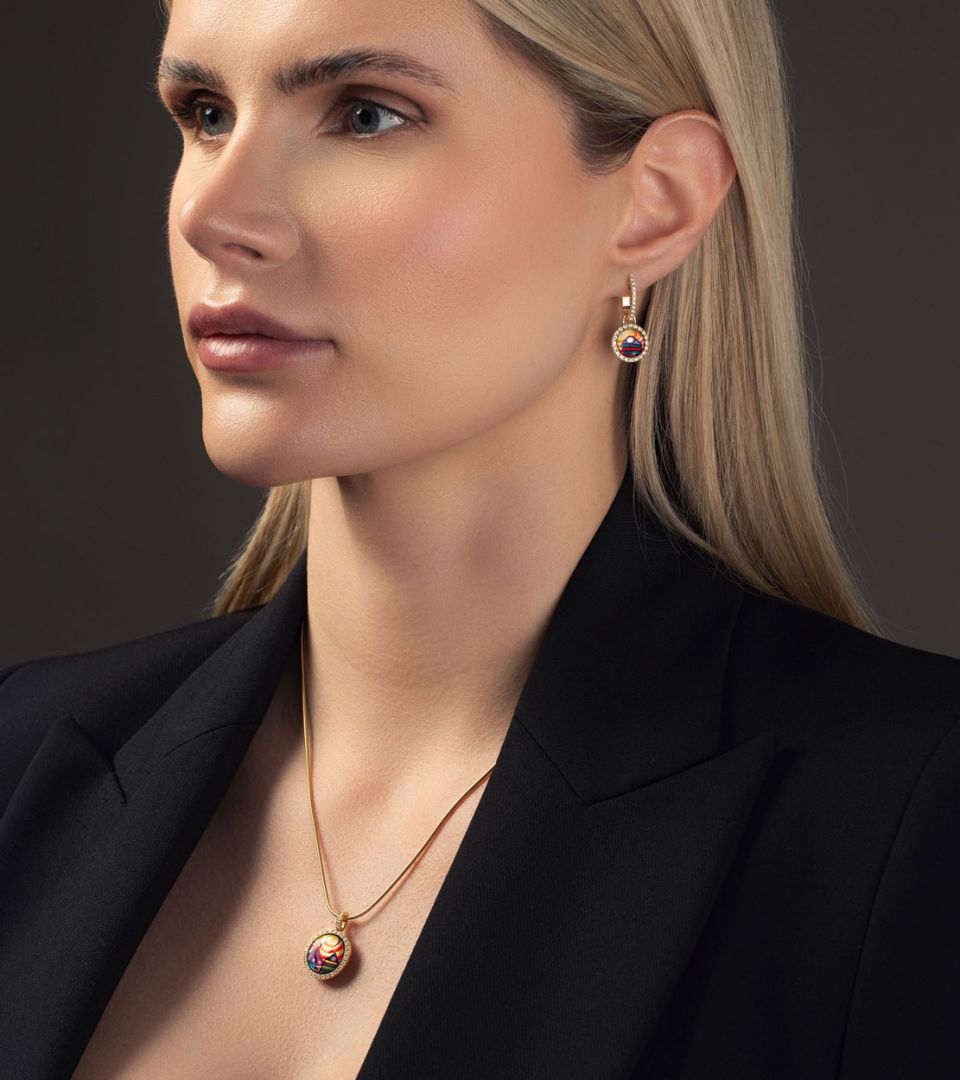 Star Aura Pendant