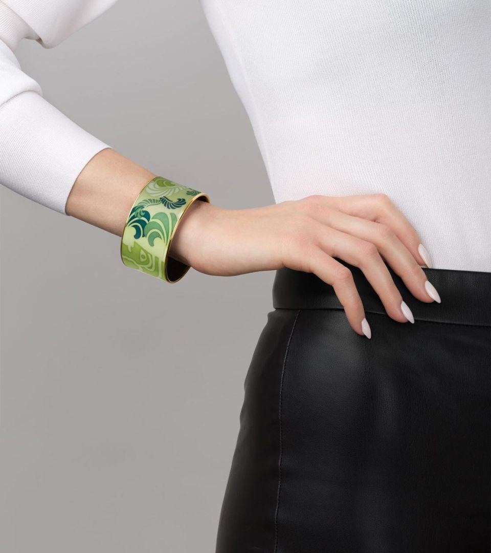 Bordered Bangle Diva
