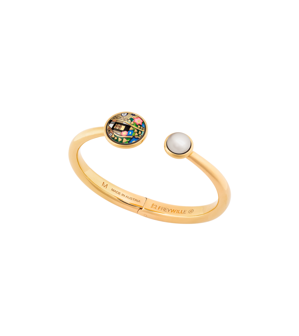 Spring Bracelet with Pearl