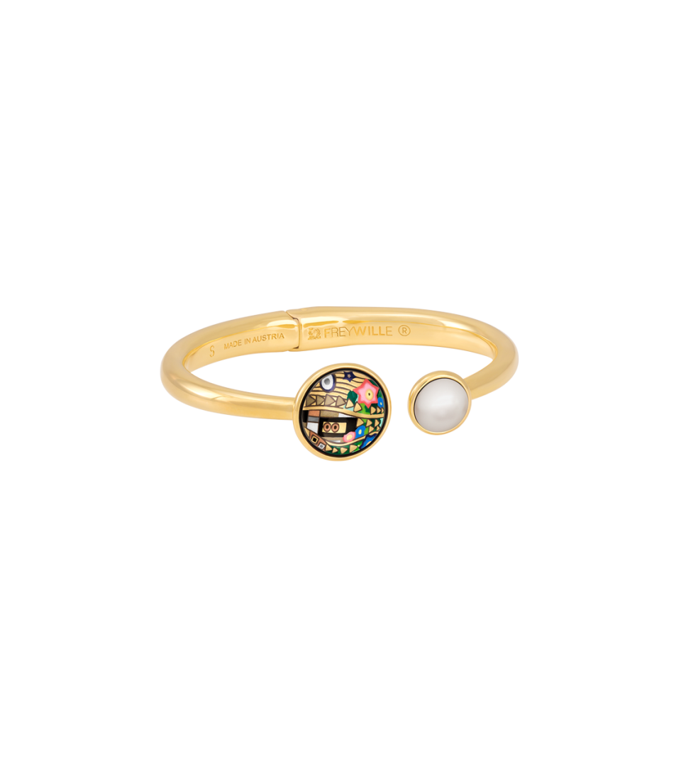 Spring Bracelet with Pearl