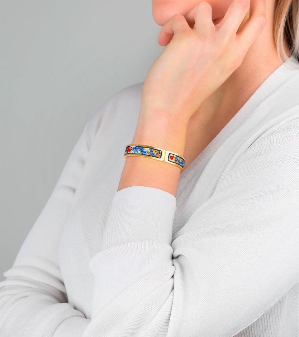 Clasp Bangle Ballerina