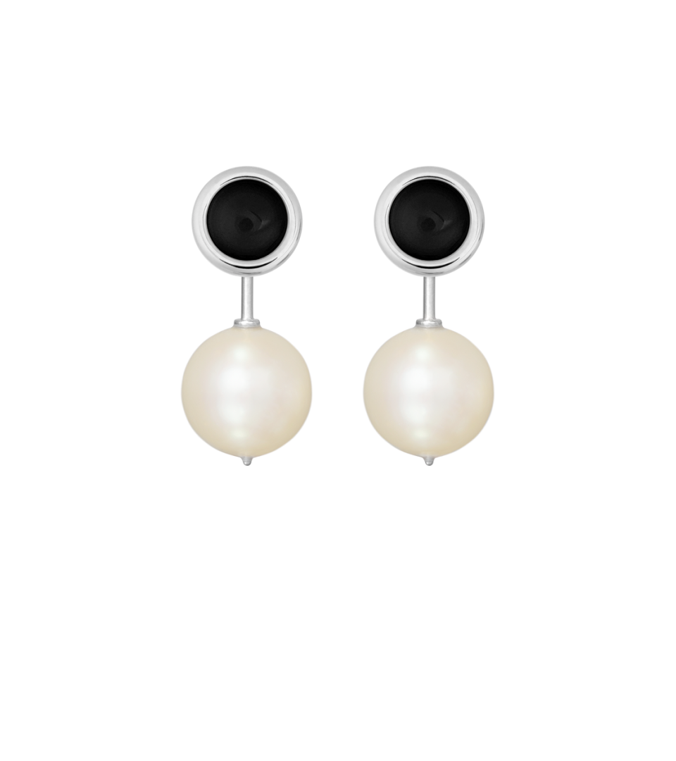 Monochrome Ocean Drops