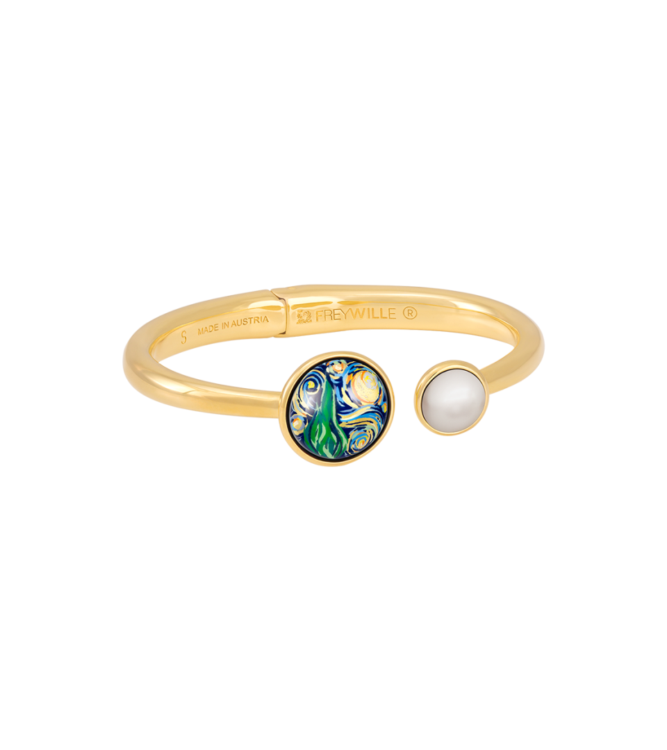 Spring Bracelet with Pearl