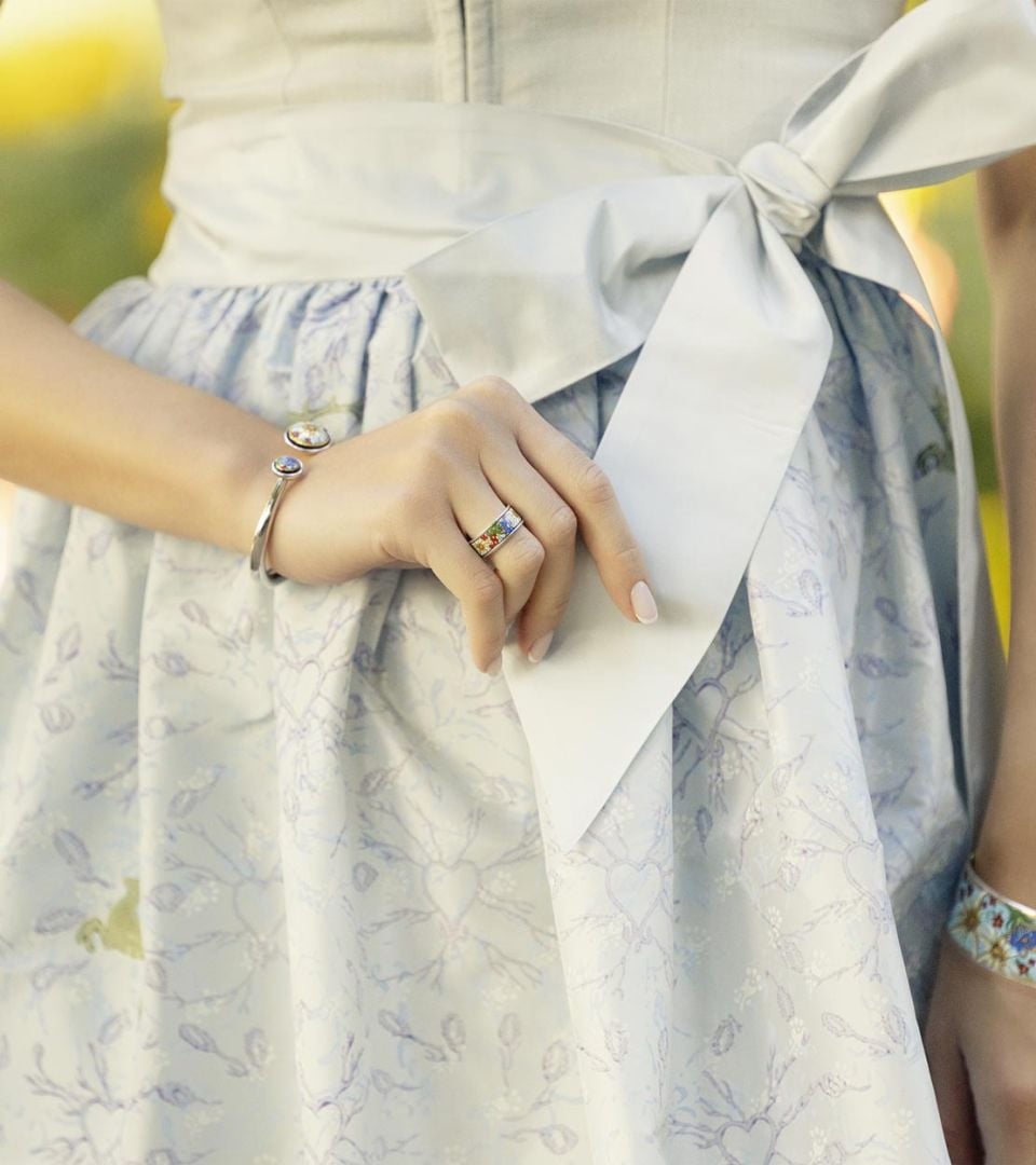 Anello Miss