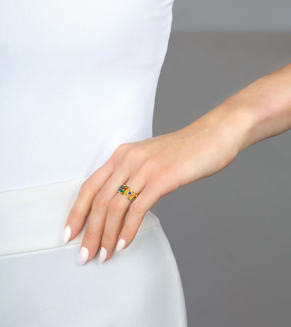Ring Miss