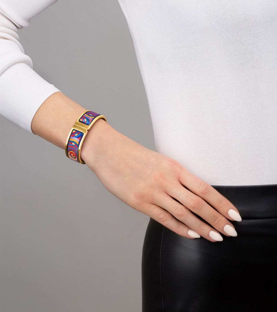 Clasp Bangle Regina