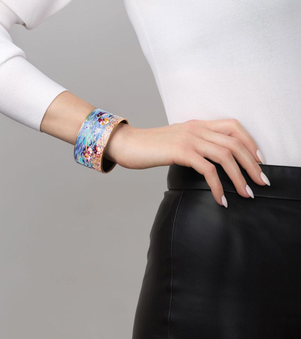 Bordered Bangle Diva