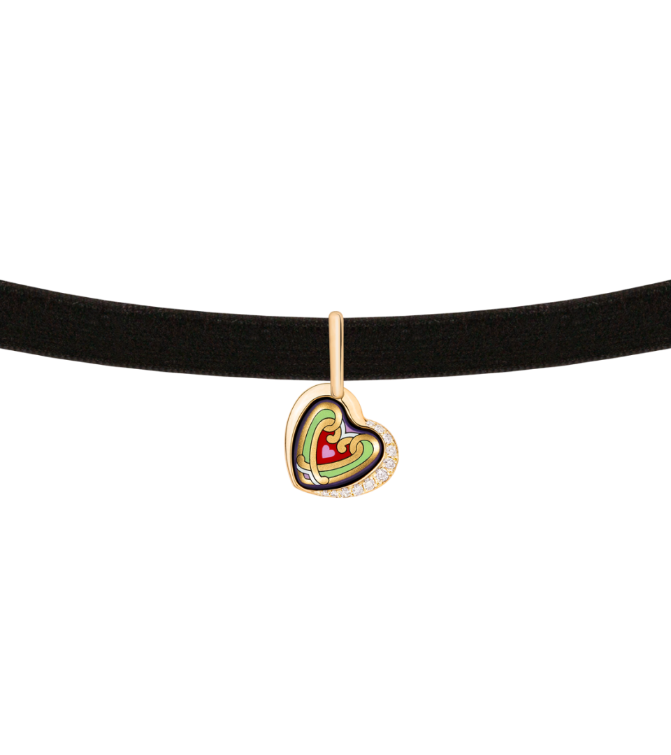 Asymmetric Heart with Diamonds and Choker