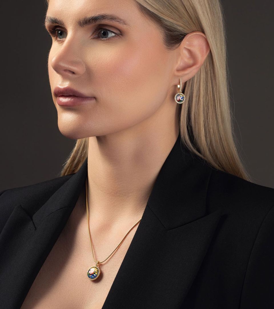Star Aura Pendant